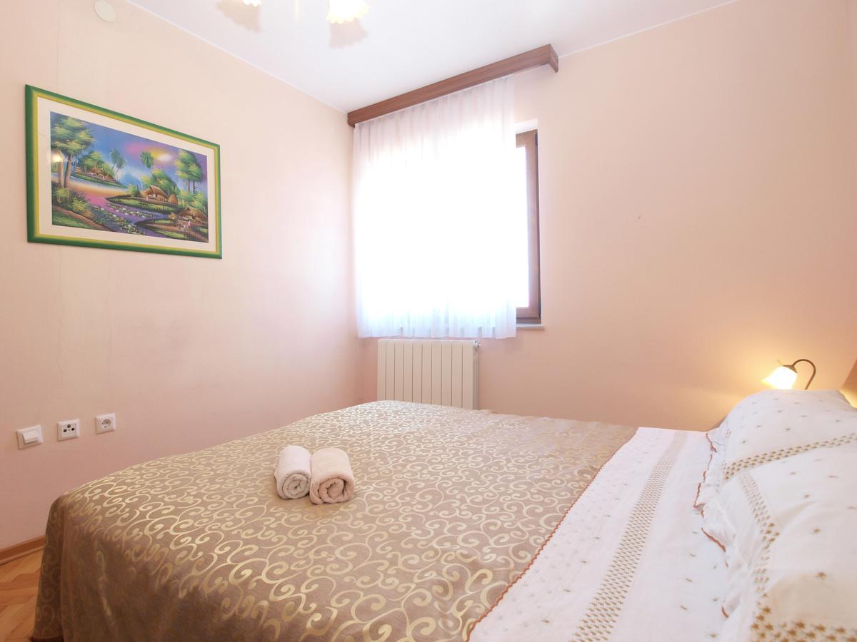 Apartments Mirjana 1655 Kanfanar Εξωτερικό φωτογραφία