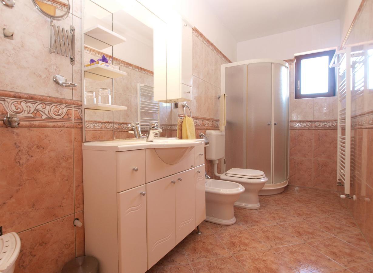Apartments Mirjana 1655 Kanfanar Εξωτερικό φωτογραφία